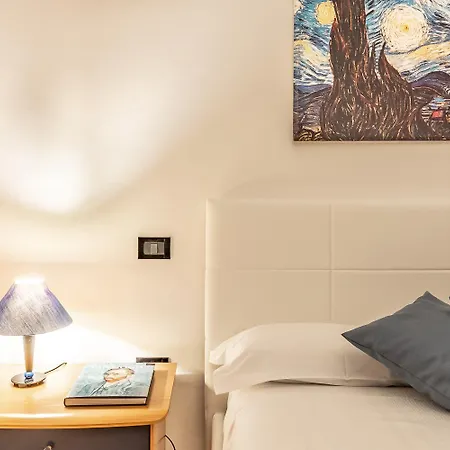 Spacious With Kitchenette, Near Piazza Maggiore Διαμέρισμα Μπολόνια