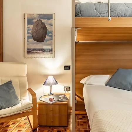Spacious With Kitchenette, Near Piazza Maggiore Болонья